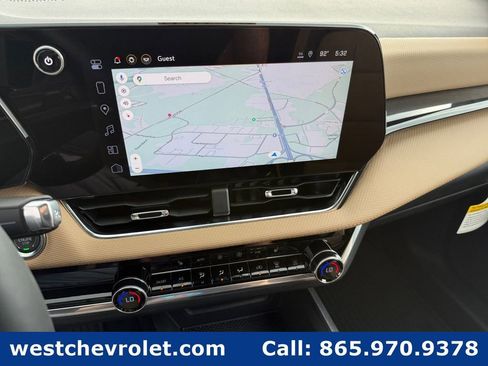 New 2026 Chevrolet Equinox ACTIV w/ Safety and Technology Package FWD image 18