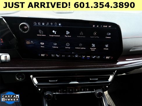 Used 2024 Chevrolet Traverse RS image 7