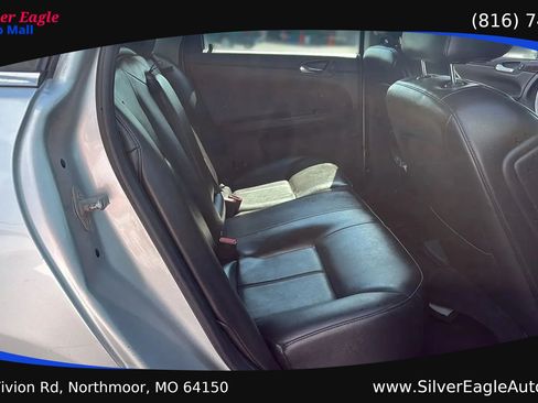 Used 2012 Chevrolet Impala LTZ FWD image 11