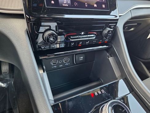 New 2026 Jeep Grand Cherokee L 2WD image 25