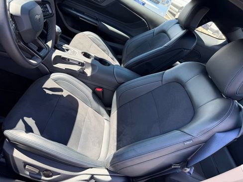 Used 2025 Ford Mustang Dark Horse RWD image 32