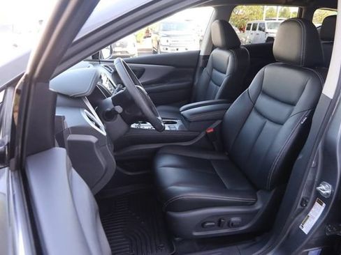 Certified 2024 Nissan Murano SV FWD image 8
