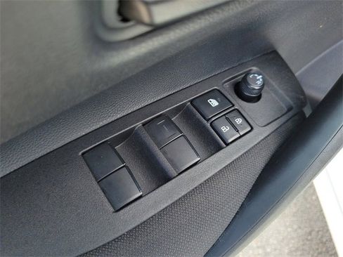 Used 2025 Toyota Corolla LE image 12