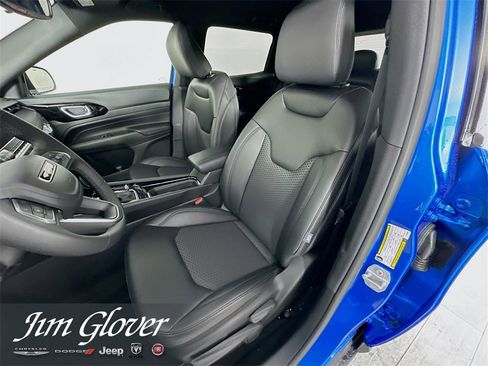 New 2026 Jeep Compass Latitude image 24
