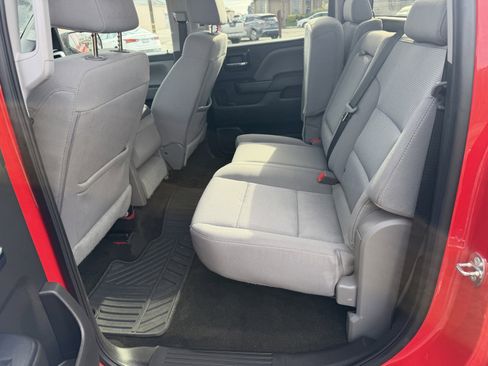 Used 2018 Chevrolet Silverado 1500 Custom w/ Custom Value Package image 14