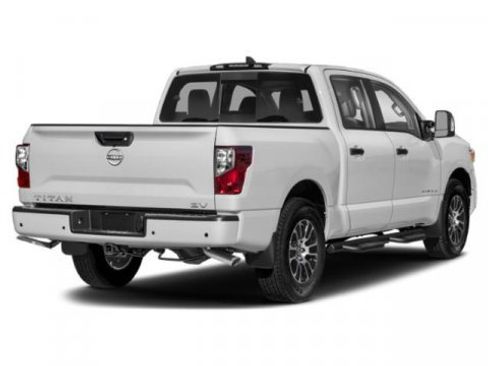 Certified 2024 Nissan Titan SV w/ SV Bronze Edition Package image 5