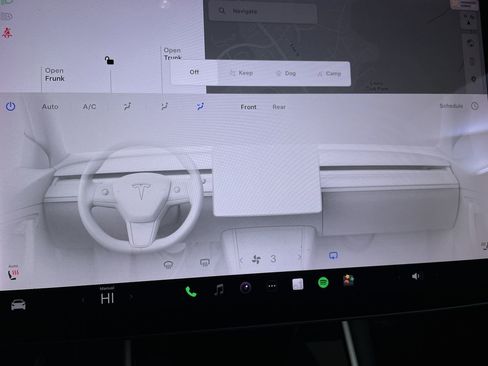 Used 2021 Tesla Model Y Long Range image 17