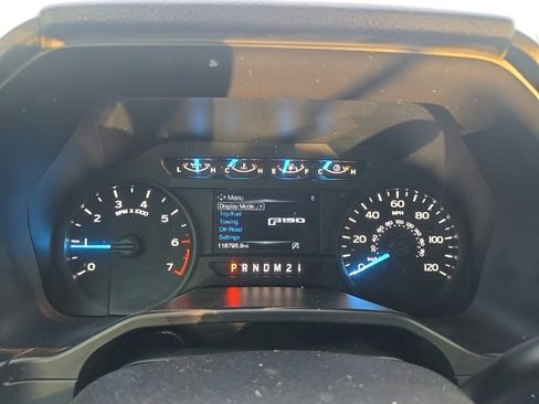 Used 2017 Ford F150 XL w/ Equipment Group 101A Mid image 9