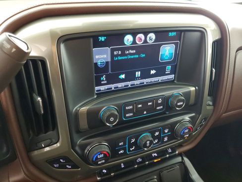 Used 2014 Chevrolet Silverado 1500 High Country w/ High Country Premium Package image 17