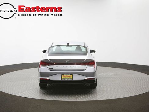 Used 2021 Hyundai Elantra SEL w/ Convenience Package image 36