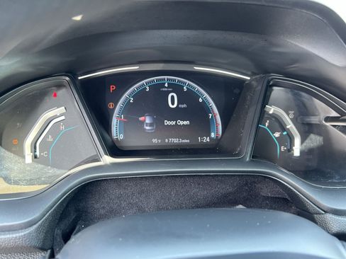 Used 2019 Honda Civic LX image 14