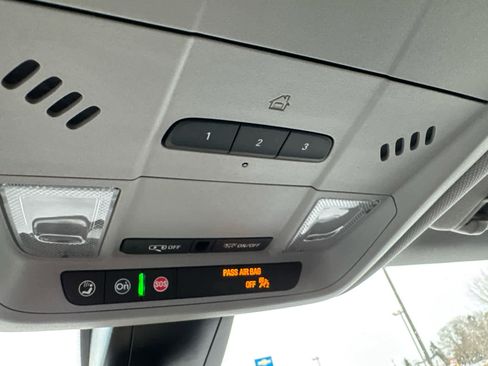 Used 2024 Chevrolet Blazer LT w/ Convenience Package image 26