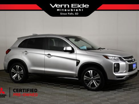 Used 2022 Mitsubishi Outlander Sport ES AWD/4WD image 1