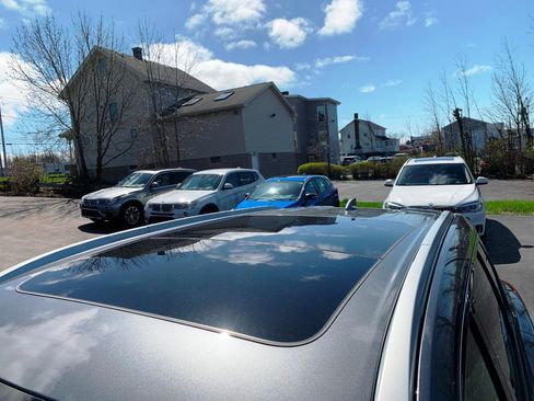 Used 2023 Nissan Rogue Platinum image 19