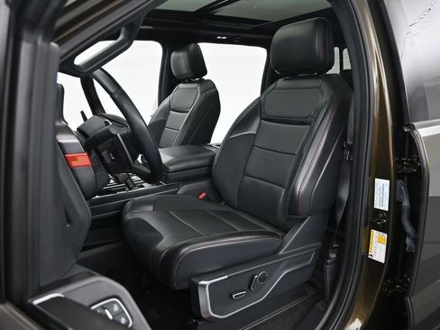 Used 2024 Ford F150 Raptor AWD/4WD image 8