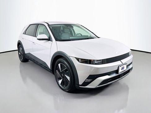 New 2026 Hyundai Ioniq 5 SEL image 3