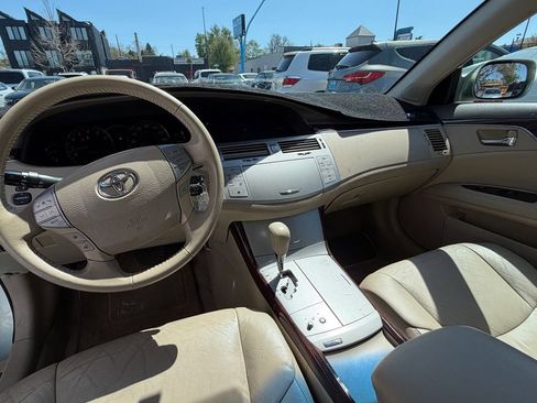 Used 2008 Toyota Avalon Touring FWD image 8