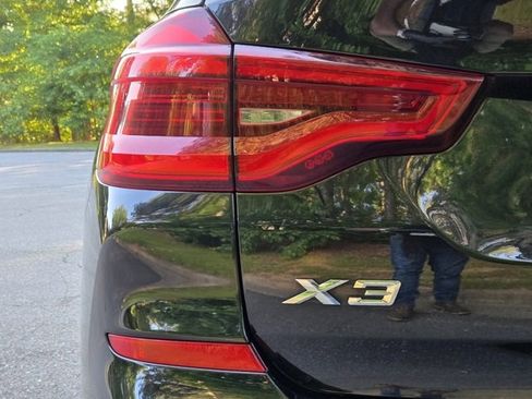 Used 2021 BMW X3 xDrive30i w/ M Sport Package image 10