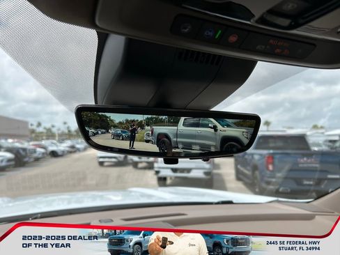 New 2026 GMC Yukon XL Denali w/ Denali Reserve Package image 30