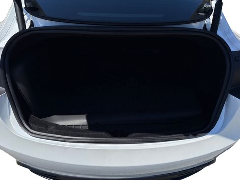 Used 2024 Tesla Model 3 Performance AWD/4WD image 17