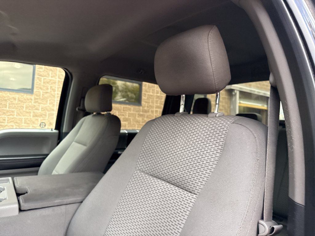 Used 2015 Ford F150 XLT w/ Trailer Tow Package AWD/4WD image 12