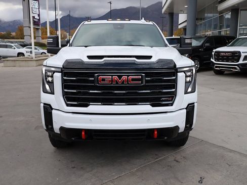 New 2026 GMC Sierra 3500 AT4 w/ AT4 Premium Plus Package image 9