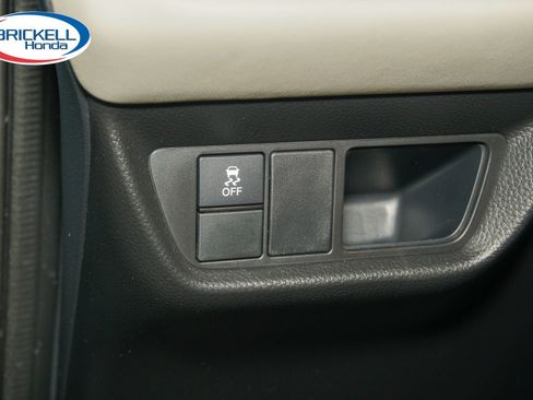 Certified 2024 Honda HR-V LX image 28