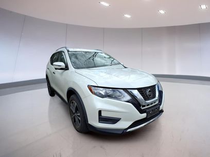 Used 2019 Nissan Rogue SV w/ Premium Package