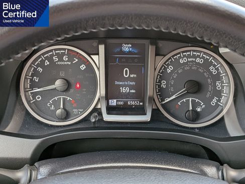 Used 2021 Toyota Tacoma SR5 RWD image 28