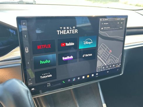 Used 2022 Tesla Model S Standard Range AWD/4WD image 36