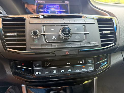 Used 2017 Honda Accord Sport Special Edition image 15