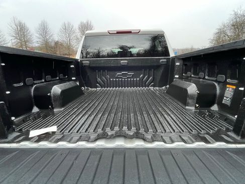 Certified 2024 Chevrolet Silverado 1500 Custom image 18