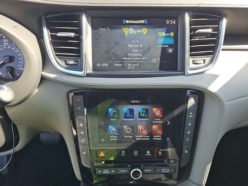 Certified 2023 INFINITI QX50 Luxe FWD image 15