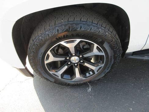 Used 2019 Chevrolet Suburban LT AWD/4WD image 14
