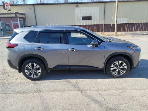 Used 2021 Nissan Rogue SV AWD/4WD image 4