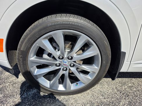 Used 2023 Buick Envision Avenir AWD/4WD image 14