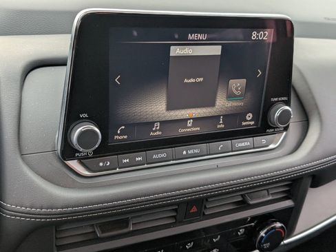 Certified 2025 Nissan Rogue S FWD image 18