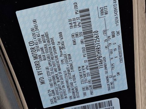 Used 2024 Ford Mustang Premium image 27