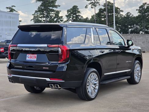 New 2026 GMC Yukon Denali RWD image 3