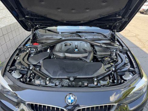 Used 2019 BMW 430i Convertible w/ M Sport Package RWD image 2