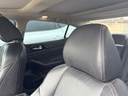 Used 2023 Nissan Maxima Platinum w/ Sport Mat Group image 12