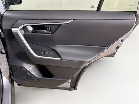 Used 2025 Toyota RAV4 LE image 29