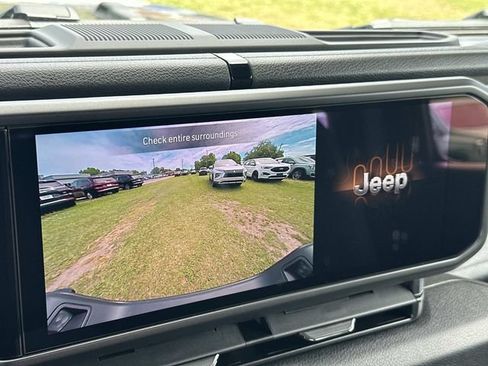 New 2026 Jeep Gladiator Sport AWD/4WD image 31