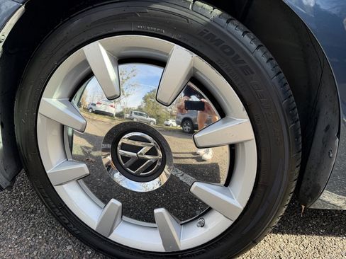 Used 2016 Volkswagen Beetle 1.8T SEL image 26