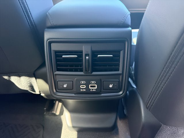 New 2026 Subaru Outback Limited AWD/4WD image 19