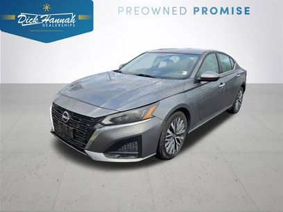 Used 2023 Nissan Altima 2.5 SV
