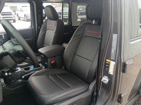 New 2026 Jeep Wrangler Unlimited Rubicon image 45