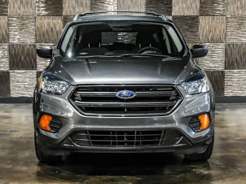 Used 2019 Ford Escape S FWD image 5