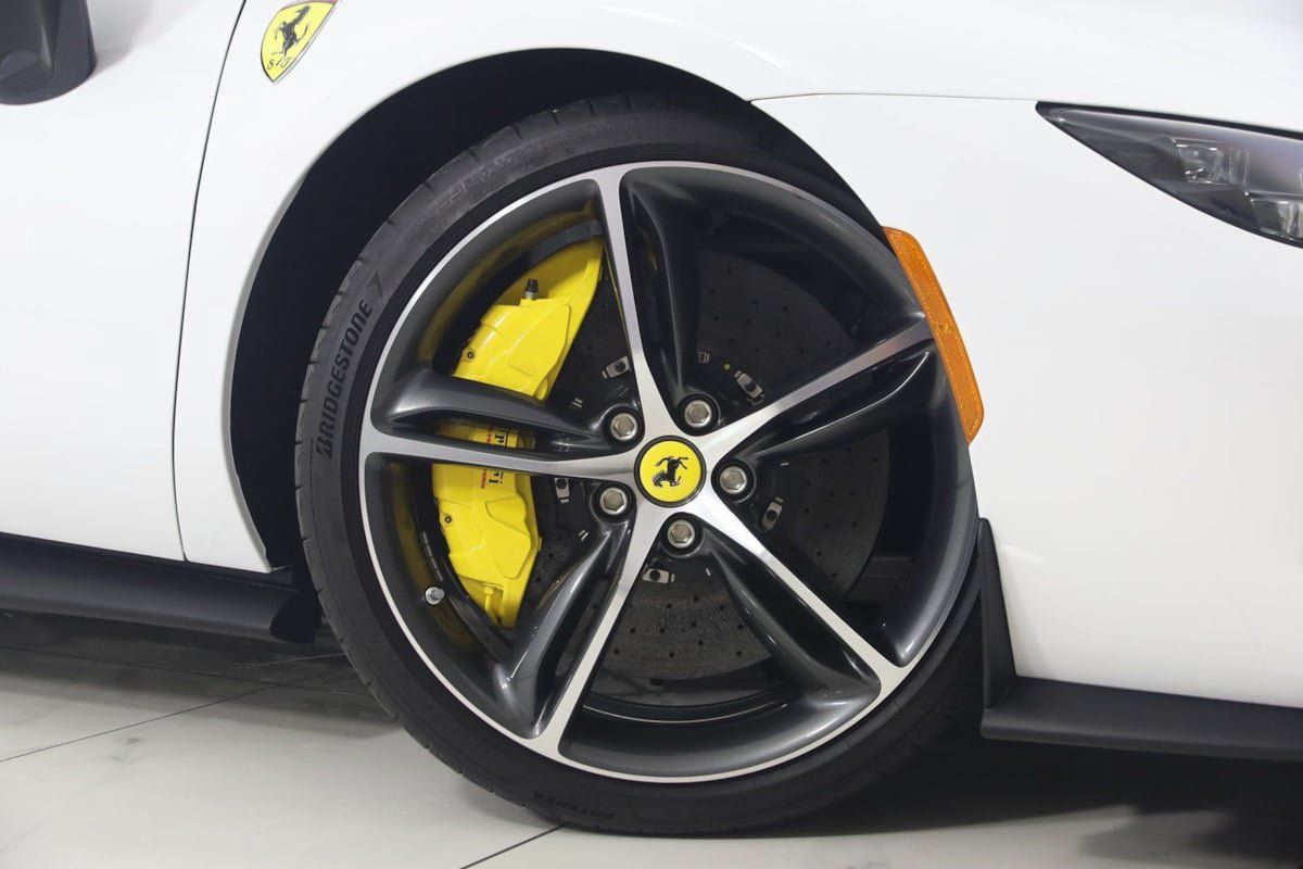 Used 2024 Ferrari 296 GTB RWD image 30