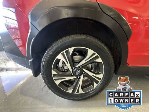 Used 2024 Subaru Crosstrek 2.0i Premium image 17